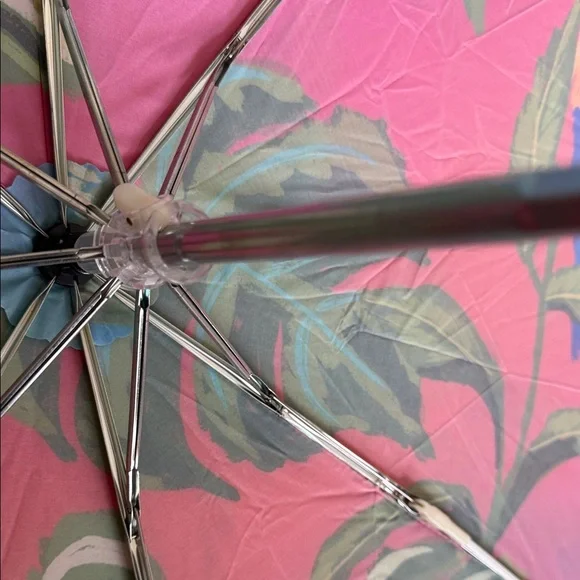 FARM Rio Vibrant Jungle Print Umbrella - Picture 4 of 4